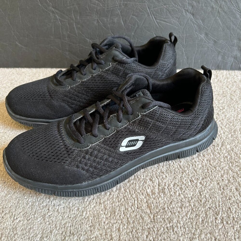 Skechers Skech-Knit Women's Running Athletic Shoes Size 11 Black 12058